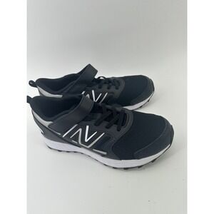 New Balance 650 Boys Running Shoes Black White Silver YT650BK1 Size 5 US